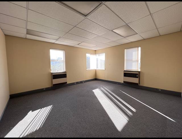170M² OFFICE TO LET IN WYNBERG